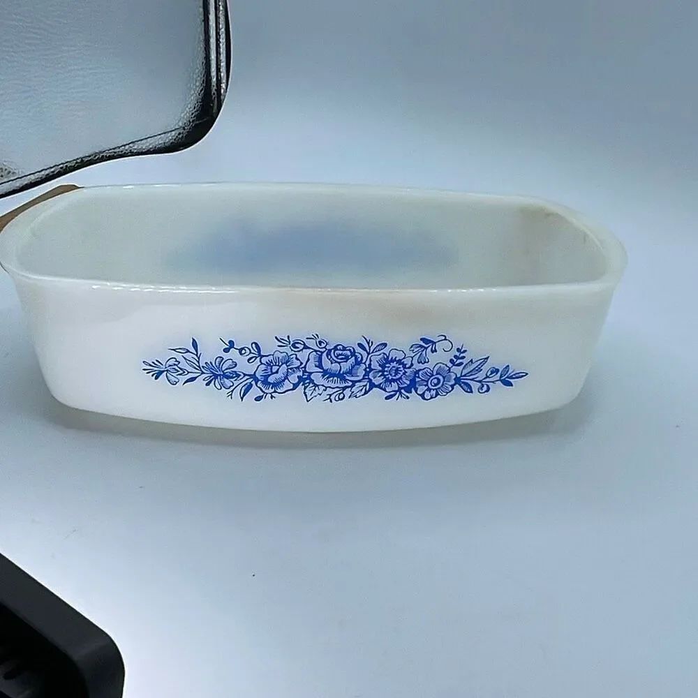 Vintage Federal Heat Proof casserole dish blue roses.